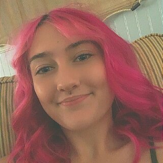 Clairebb